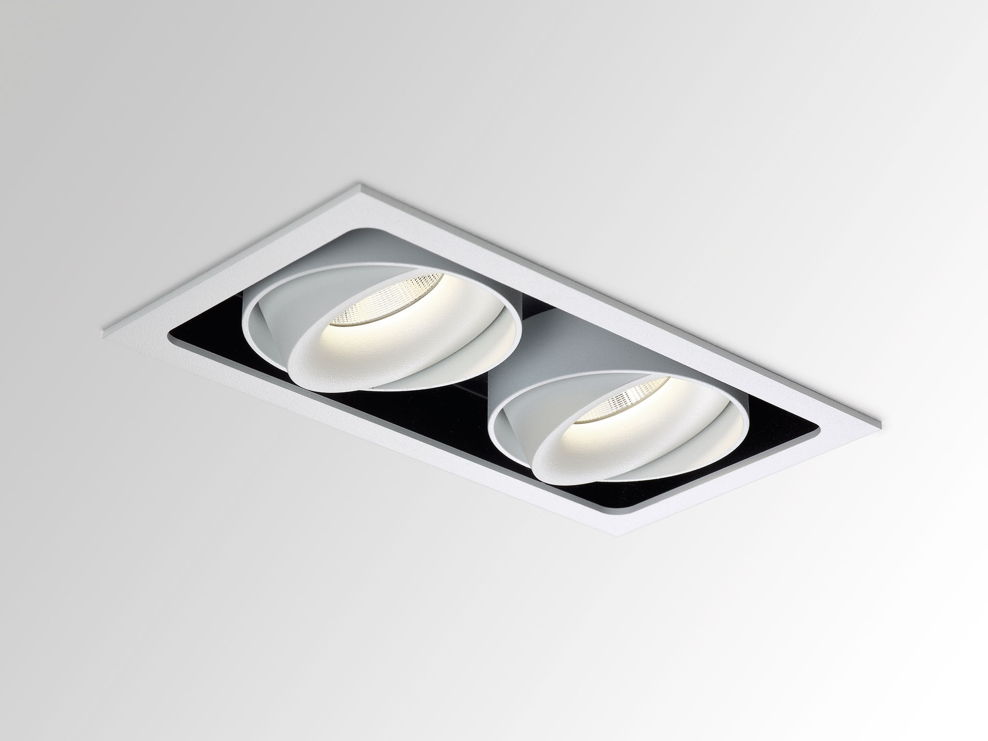 MINIGRID IN 2 REO 3033 - Products - Delta Light