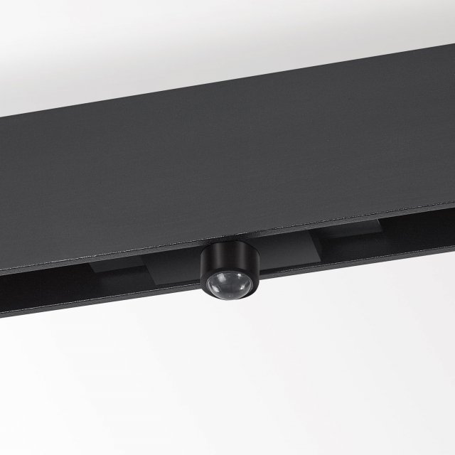 M - WIRELESS PRESENCE & DAYLIGHT SENSOR