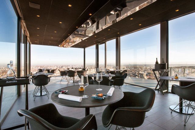 Villa in the sky (BE)