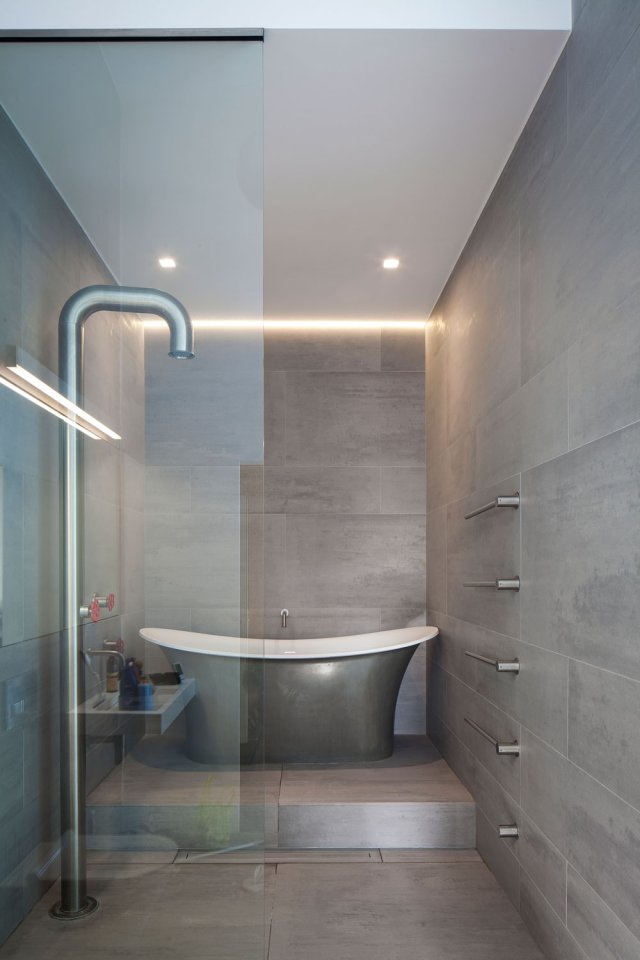 Converted Water Tower (BE)