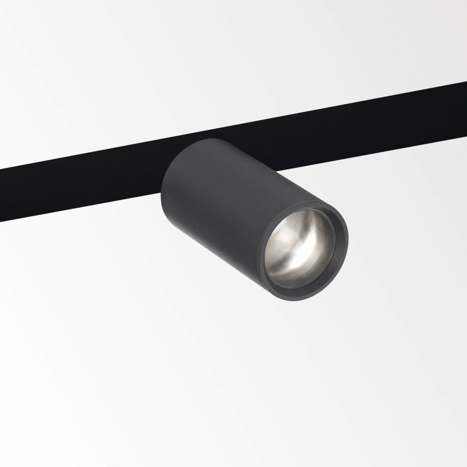 M52 - SPY FOCUS 927 DIM5 B