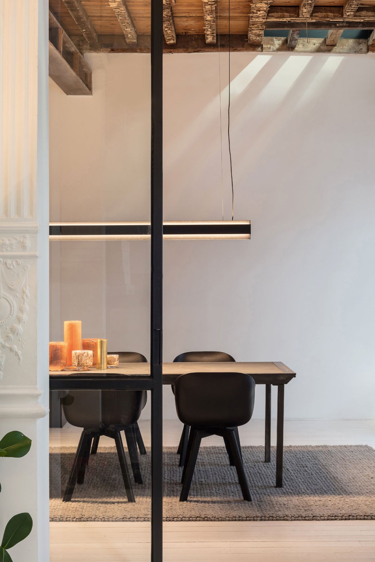 Подвесной светильник Delta Light ONE-AND-ONLY P20 DOWN-UP, 3000 К, 107,5 Вт, чёрный, DALI